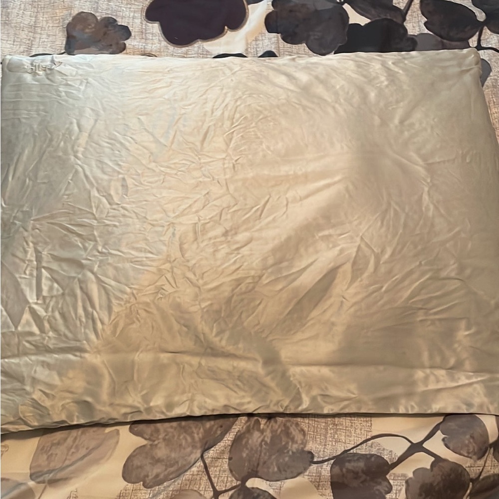 Blissy pillowcase